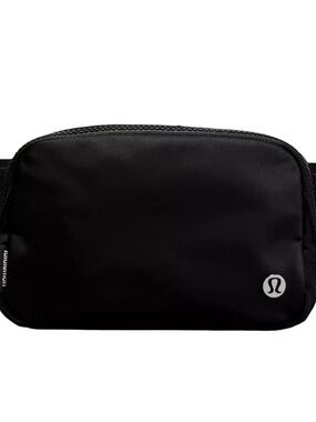 lululemon Everywhere Belt Bag